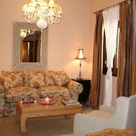 Singular Corral De San Jose * Seville