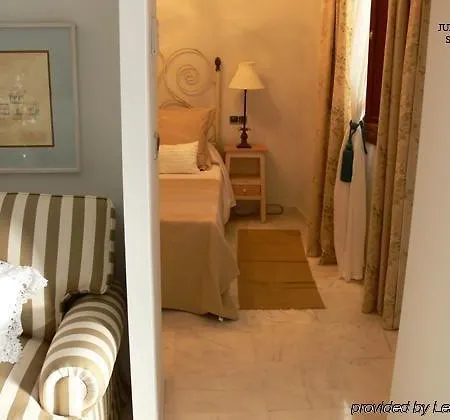 Singular Corral De San Jose Seville