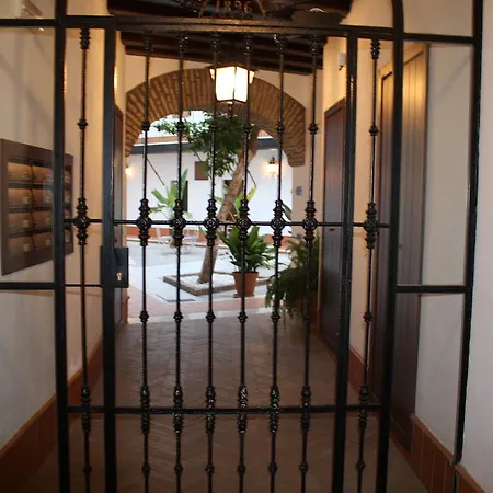 Singular Corral De San Jose * Sevilla